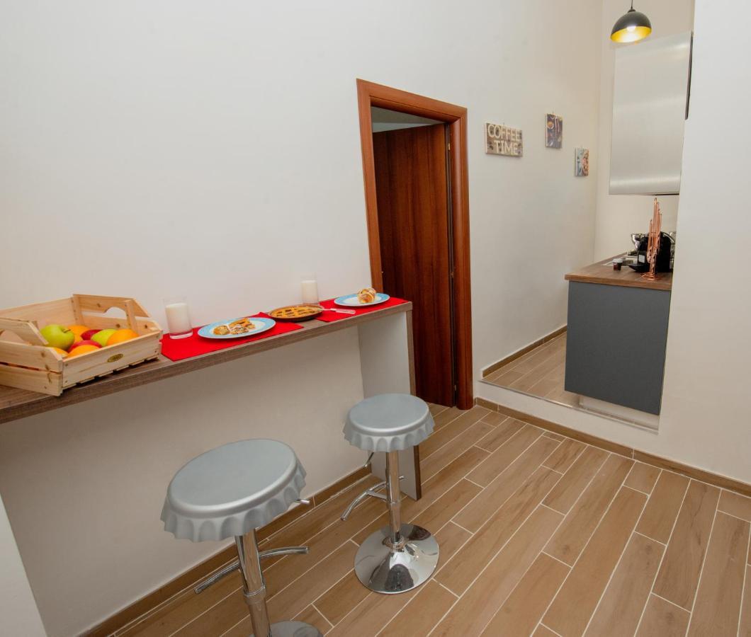 Bed and Breakfast Golden Napoli Esterno foto